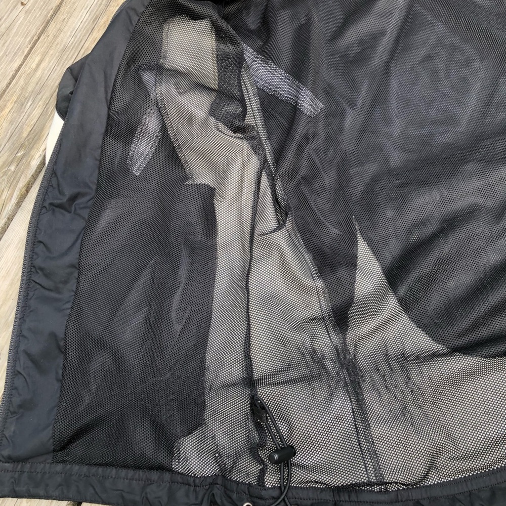 Women's Nike Track Jacket 4/6 - Picture 5 of 7